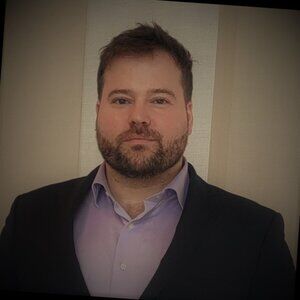 Meet your Posher, Ian